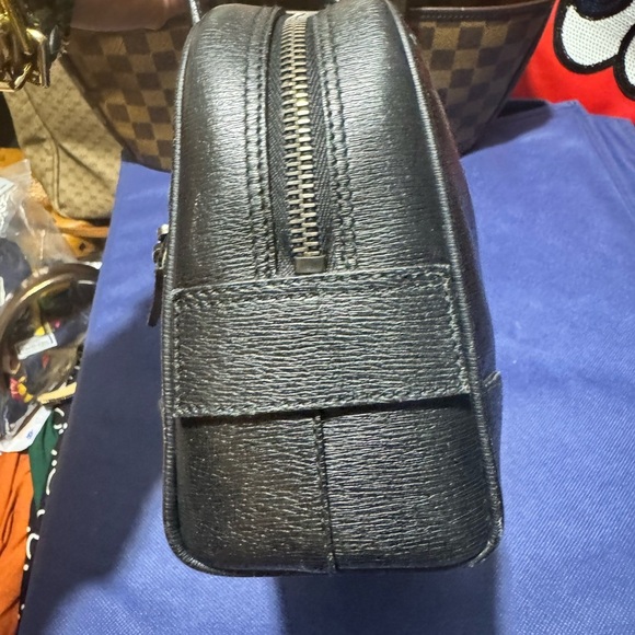 Gucci Small Black Leather Handbag - Picture 3 of 12